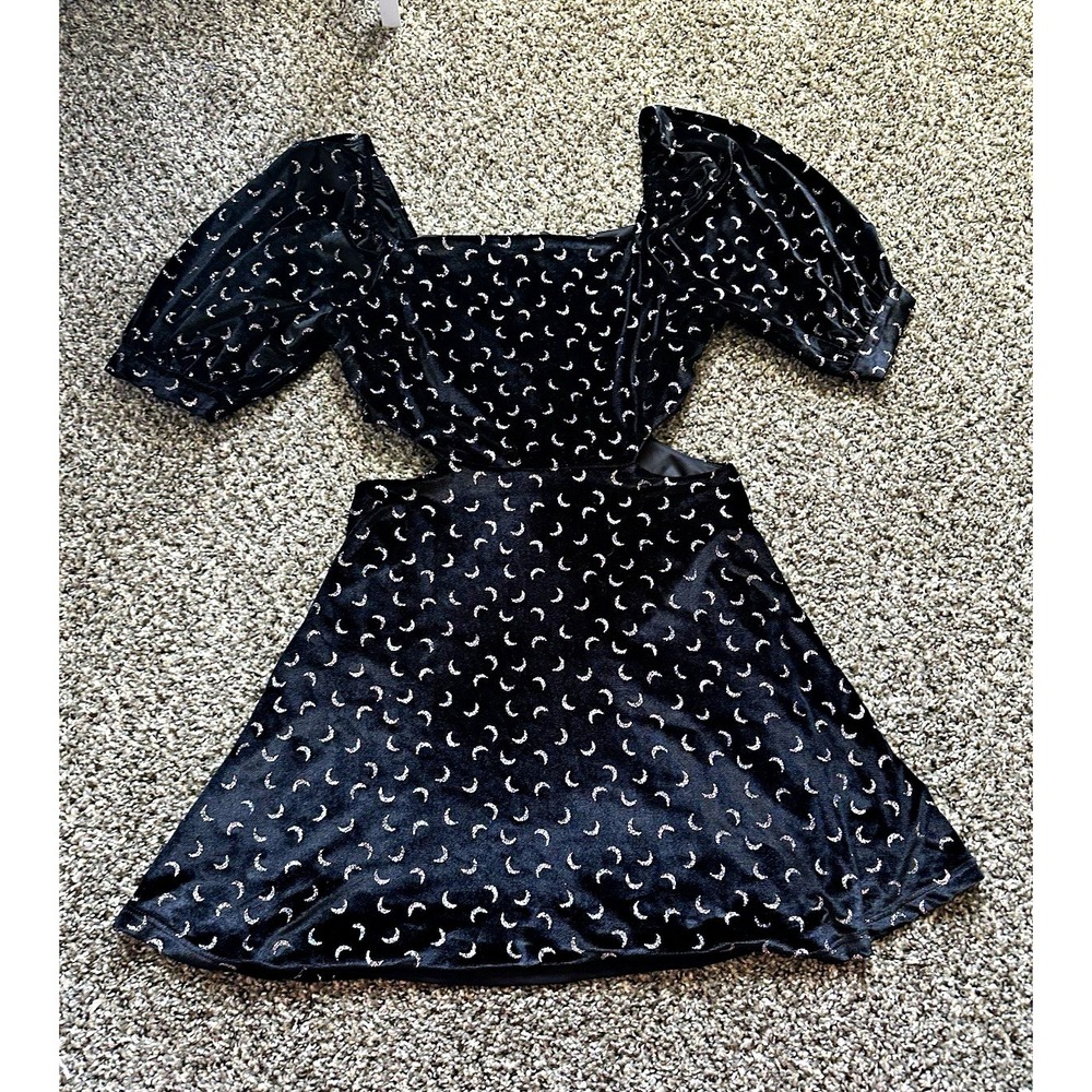 Alter'd State M Black Velvet Moon Mini Dress Halloween Fall Puff Sleeve Cutout